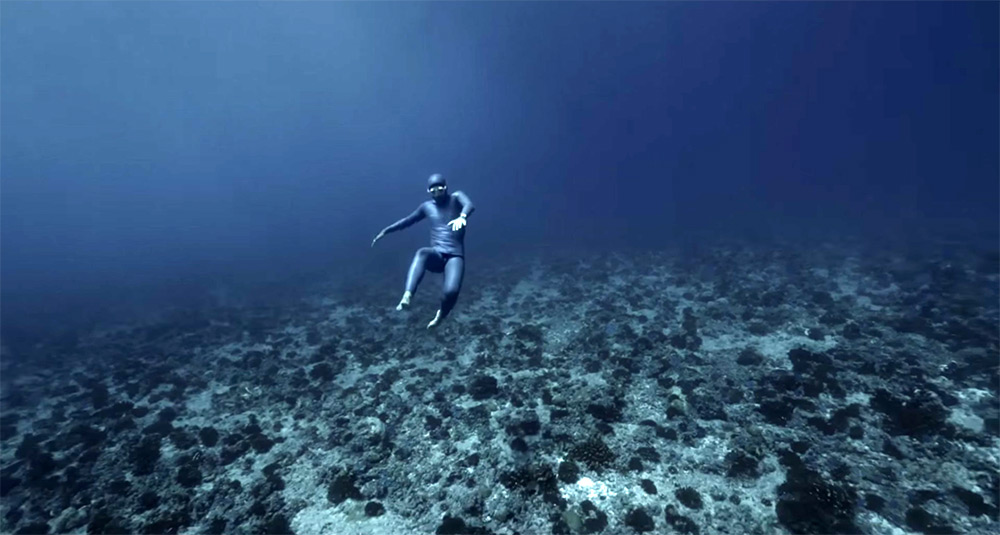 Submarinismo a pulmón y la «gravedad del océano» #vídeo